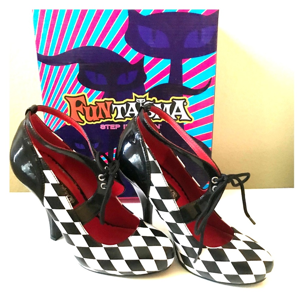 Closed Toe Pump
